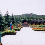 秦始皇帝陵（2002年8月撮影）